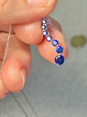 10k Solid White Gold Sapphire Journey Pendant 18 Inch Necklace NWOT